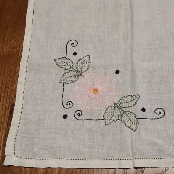 This beautiful linen 31" sq. table cloth is Unfinished embroidered project. - Picture 2 of 10